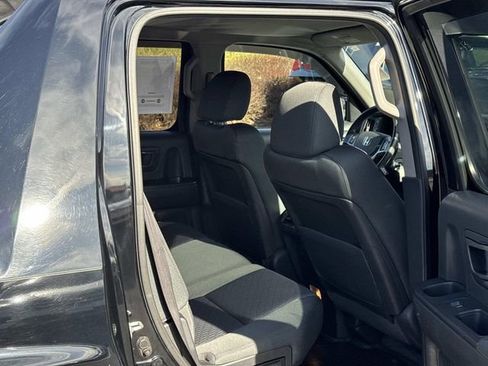 Used 2013 Honda Ridgeline RTS image 11