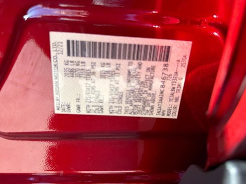 Certified 2021 Nissan Rogue S image 33