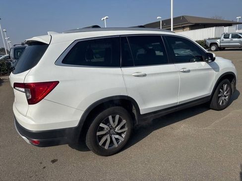 Used 2021 Honda Pilot EX image 6