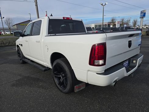 Used 2018 RAM 1500 Sport image 7