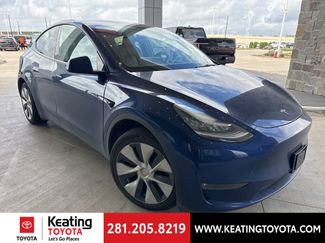 Used 2021 Tesla Model Y Long Range video 1