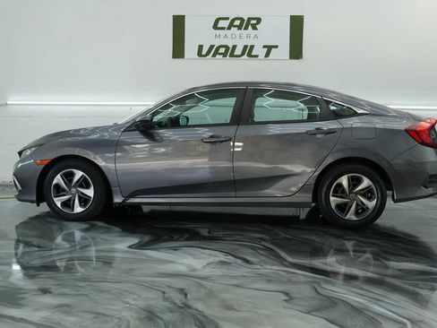 Used 2019 Honda Civic LX image 2