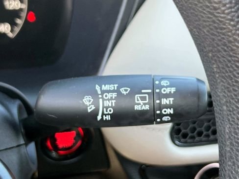 Certified 2023 Honda HR-V LX image 19