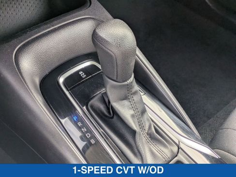 Used 2022 Toyota Corolla LE image 25