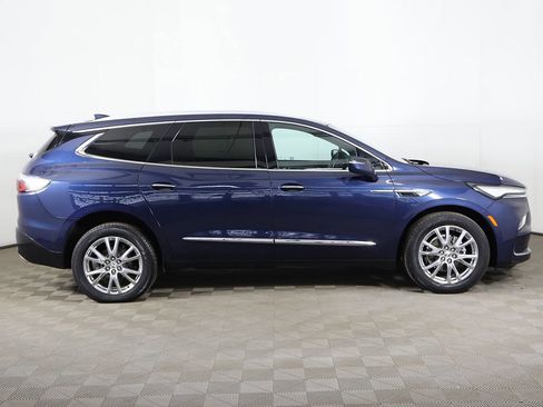 Used 2023 Buick Enclave Essence w/ Experience Buick Package AWD/4WD image 22