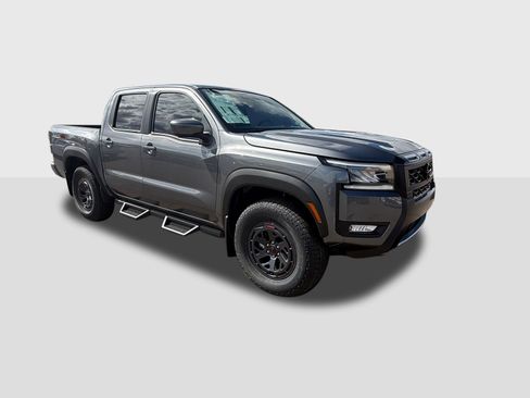 New 2026 Nissan Frontier PRO-4X w/ Pro-4x Convenience Package image 8