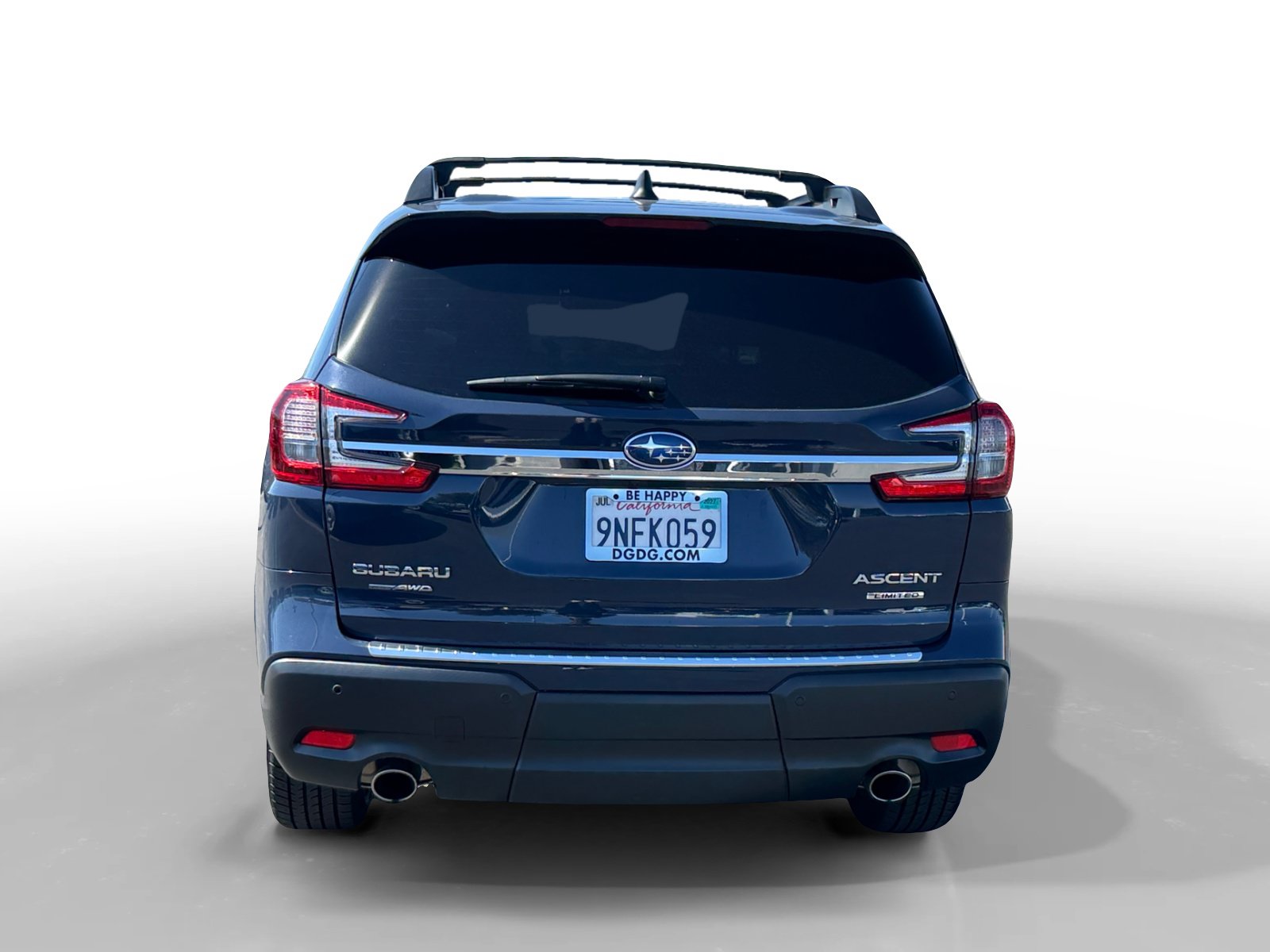 Used 2024 Subaru Ascent Limited w/ Technology Package AWD/4WD image 4