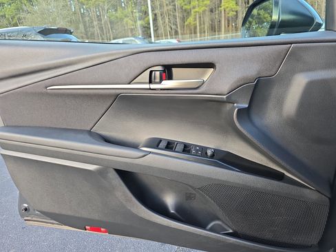 Certified 2025 Toyota Camry LE image 29