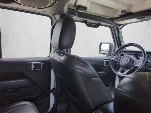 Used 2022 Jeep Wrangler Unlimited Sahara w/ Safety Group image 21