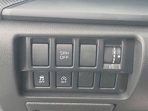 Used 2021 Subaru Forester image 25