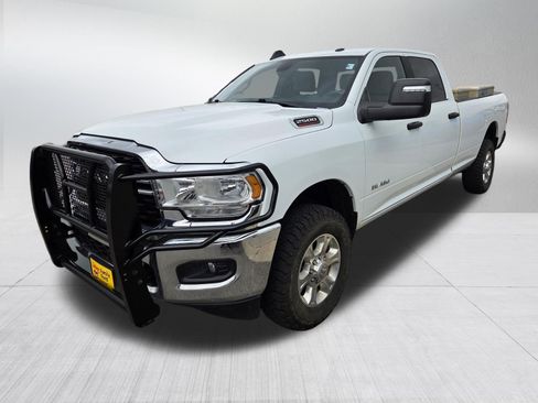 Used 2023 RAM 2500 Big Horn w/ Level 1 Equipment Group AWD/4WD image 3
