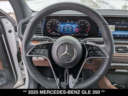 Certified 2025 Mercedes-Benz GLE 350 4MATIC image 23