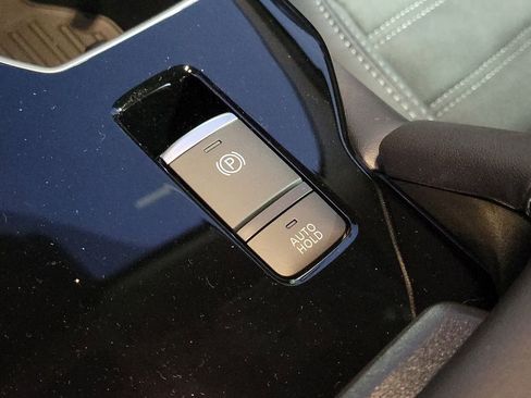 New 2026 Mitsubishi Outlander SE image 22