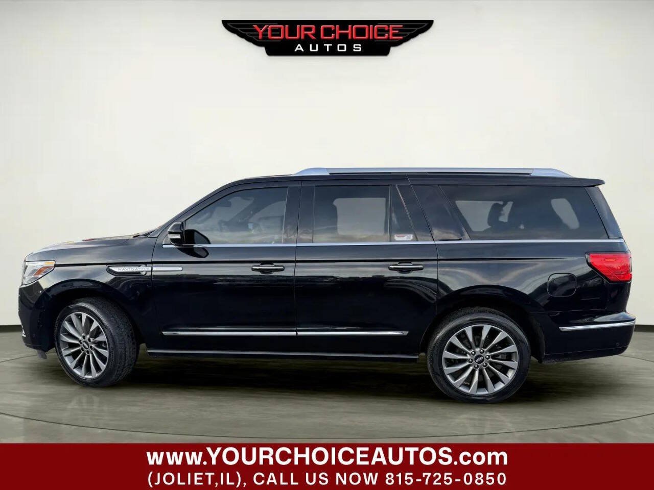 Used 2020 Lincoln Navigator L Reserve AWD/4WD image 2