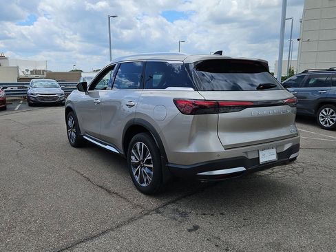 Certified 2026 INFINITI QX60 Luxe w/ Cargo Package AWD/4WD image 3
