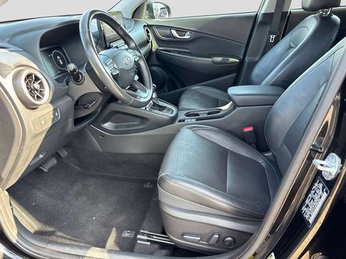 Used 2022 Hyundai Kona Limited AWD/4WD image 10