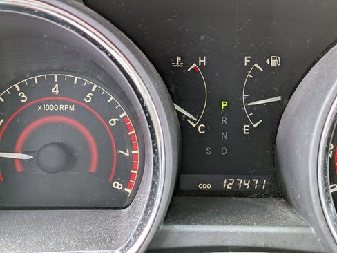 Used 2012 Toyota Highlander SE w/ Tow Pkg image 10