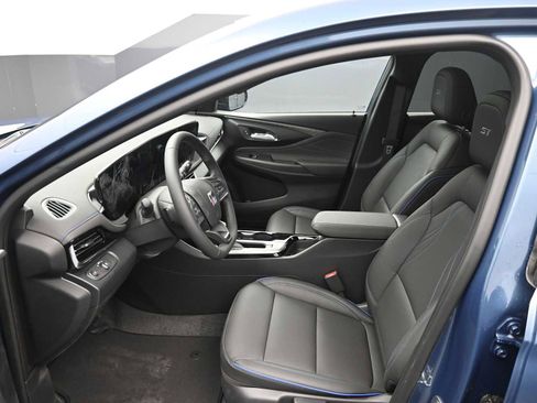 New 2026 Buick Envista Sport Touring image 24