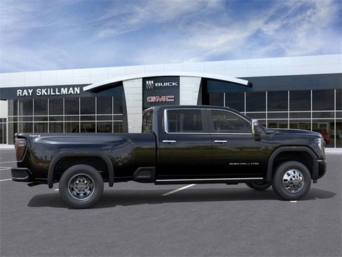 New 2026 GMC Sierra 3500 Denali Ultimate image 5