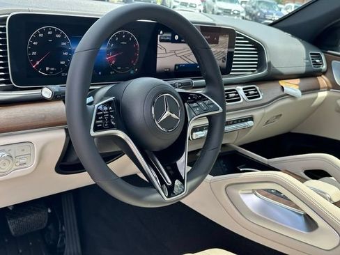New 2026 Mercedes-Benz GLE 450 4MATIC Coupe image 17