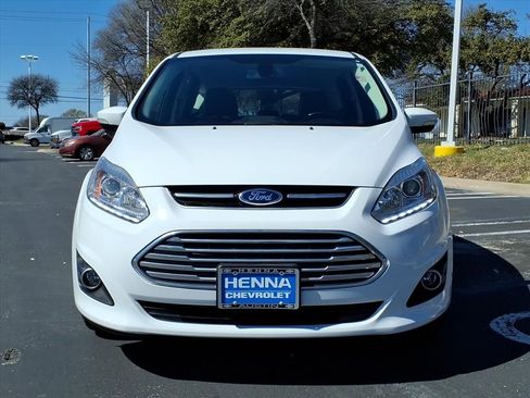 Used 2017 Ford C-MAX Energi Titanium image 2