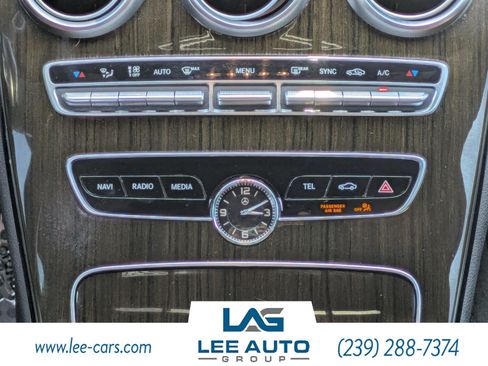 Used 2019 Mercedes-Benz C 300 Sedan image 16