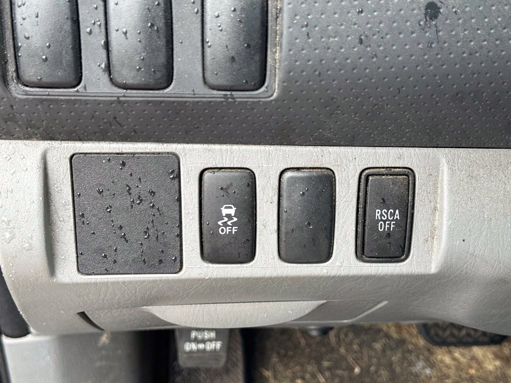 Used 2012 Toyota Tacoma 4x4 Regular Cab image 16
