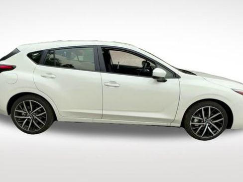 Used 2024 Subaru Impreza 2.0i Sport image 9