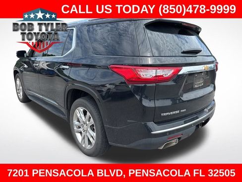 Used 2020 Chevrolet Traverse High Country w/ LPO, 'HIT The Road' Package AWD/4WD image 1