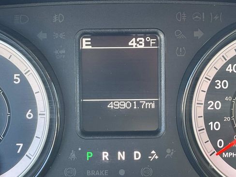 Used 2024 RAM 1500 Classic SLT image 35