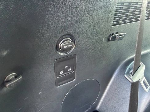 Used 2025 Hyundai Palisade SEL FWD image 48