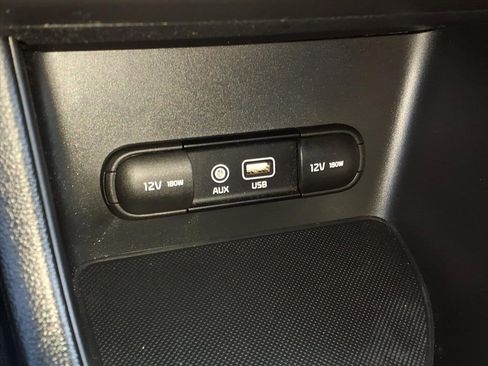 Used 2018 Kia Sportage LX image 15