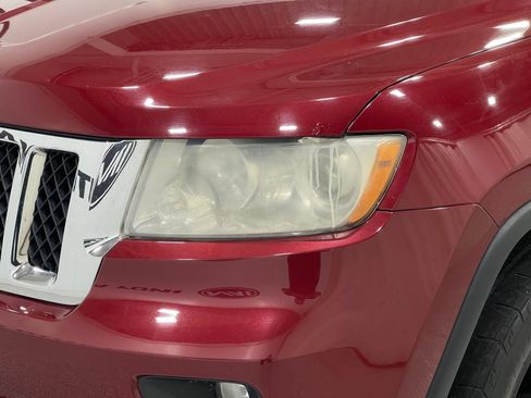 Used 2013 Jeep Grand Cherokee Overland AWD/4WD image 33