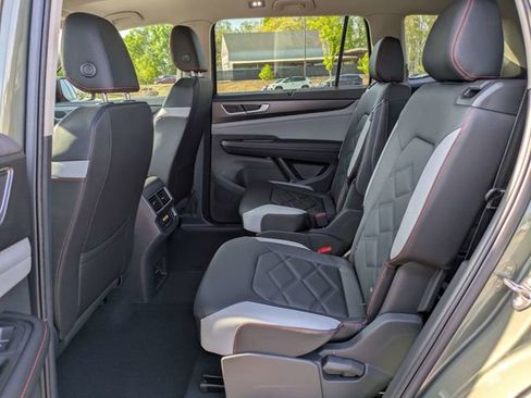 New 2026 Volkswagen Atlas Peak Edition AWD/4WD image 15
