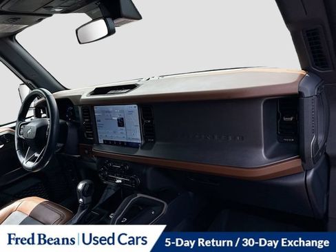 Used 2024 Ford Bronco Outer Banks AWD/4WD image 37