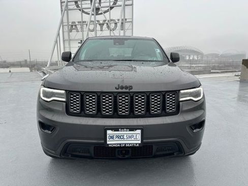 Used 2020 Jeep Grand Cherokee Altitude image 7