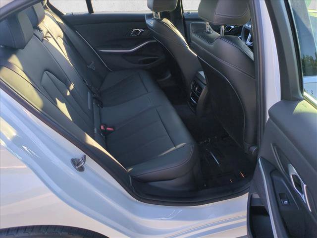 Used 2024 BMW 330i Sedan w/ Convenience Package RWD image 21