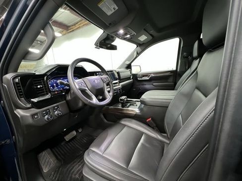 Certified 2023 Chevrolet Silverado 1500 RST w/ Convenience Package II image 10