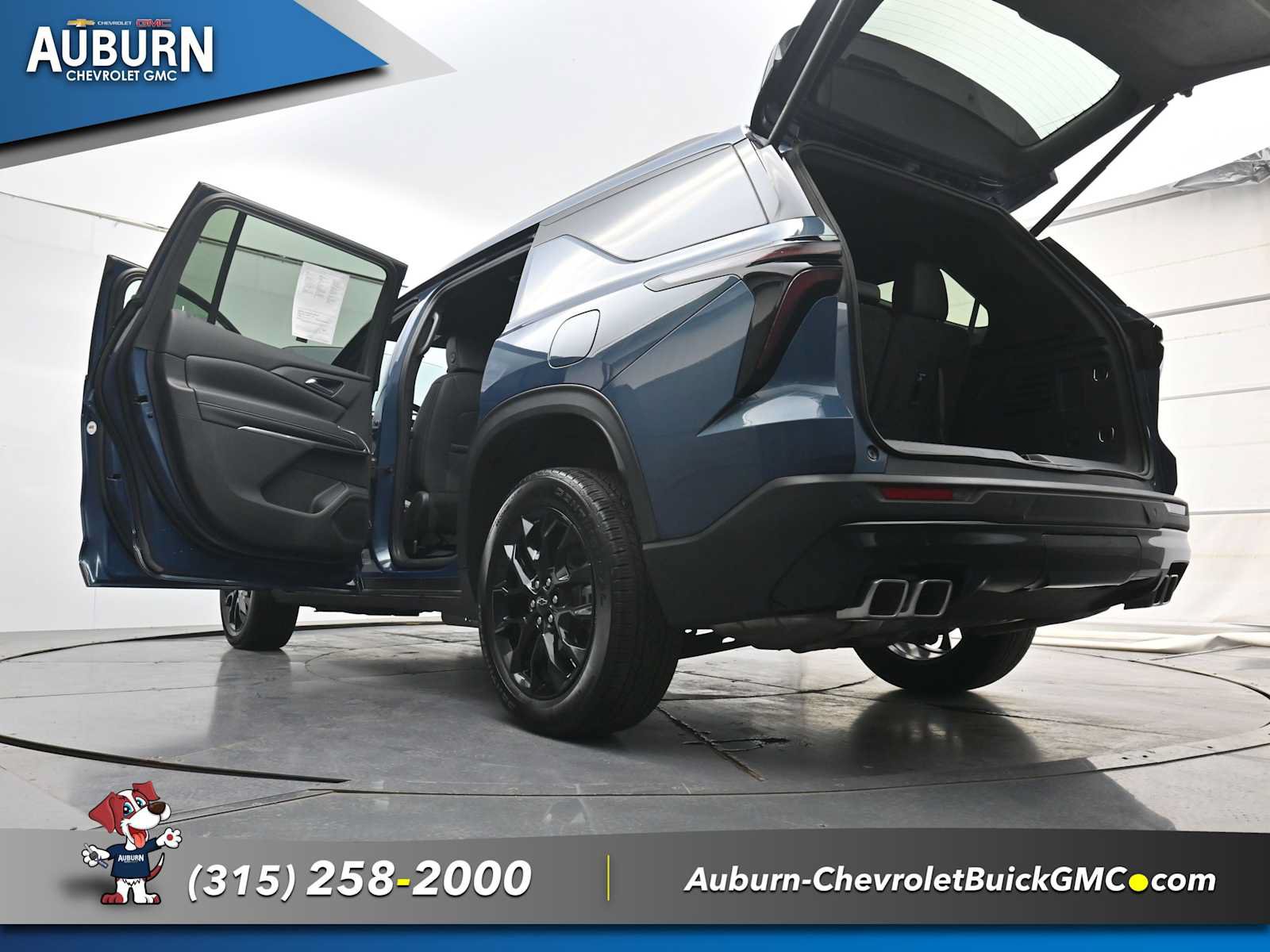 Used 2024 Chevrolet Traverse LT w/ Midnight/Sport Edition AWD/4WD image 41