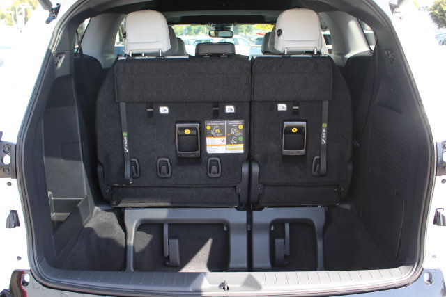 Certified 2026 Toyota Sienna XSE FWD image 20