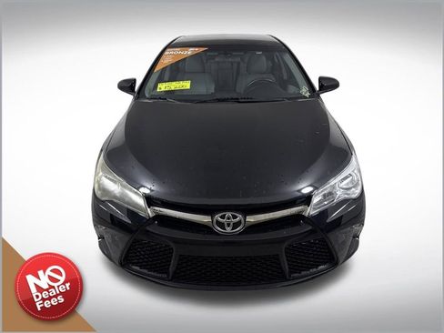 Used 2017 Toyota Camry SE image 8