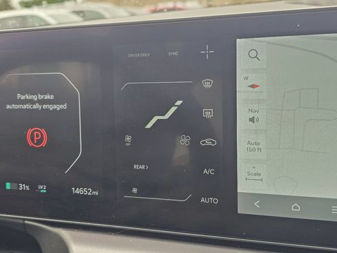 Certified 2024 Kia EV9 Wind AWD/4WD image 18