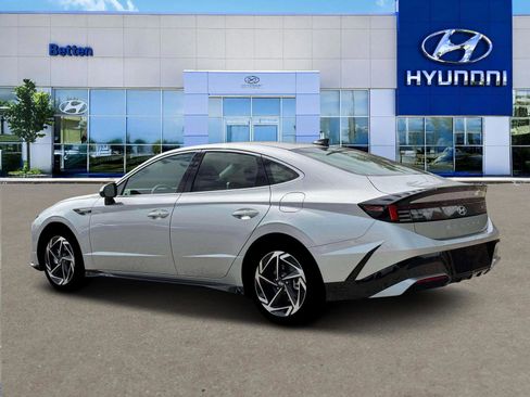 New 2026 Hyundai Sonata SEL image 4