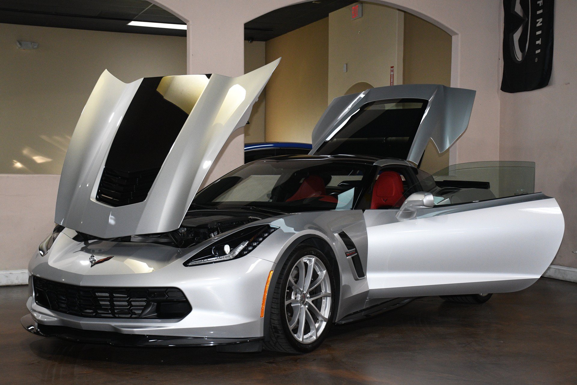 Used 2019 Chevrolet Corvette Grand Sport RWD image 90