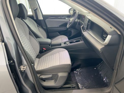 New 2026 Volkswagen Tiguan S image 29