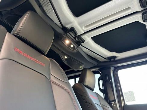 New 2026 Jeep Wrangler Unlimited Rubicon image 14
