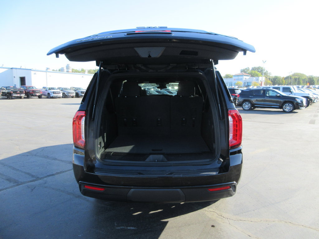 Certified 2024 GMC Yukon XL SLE AWD/4WD image 8