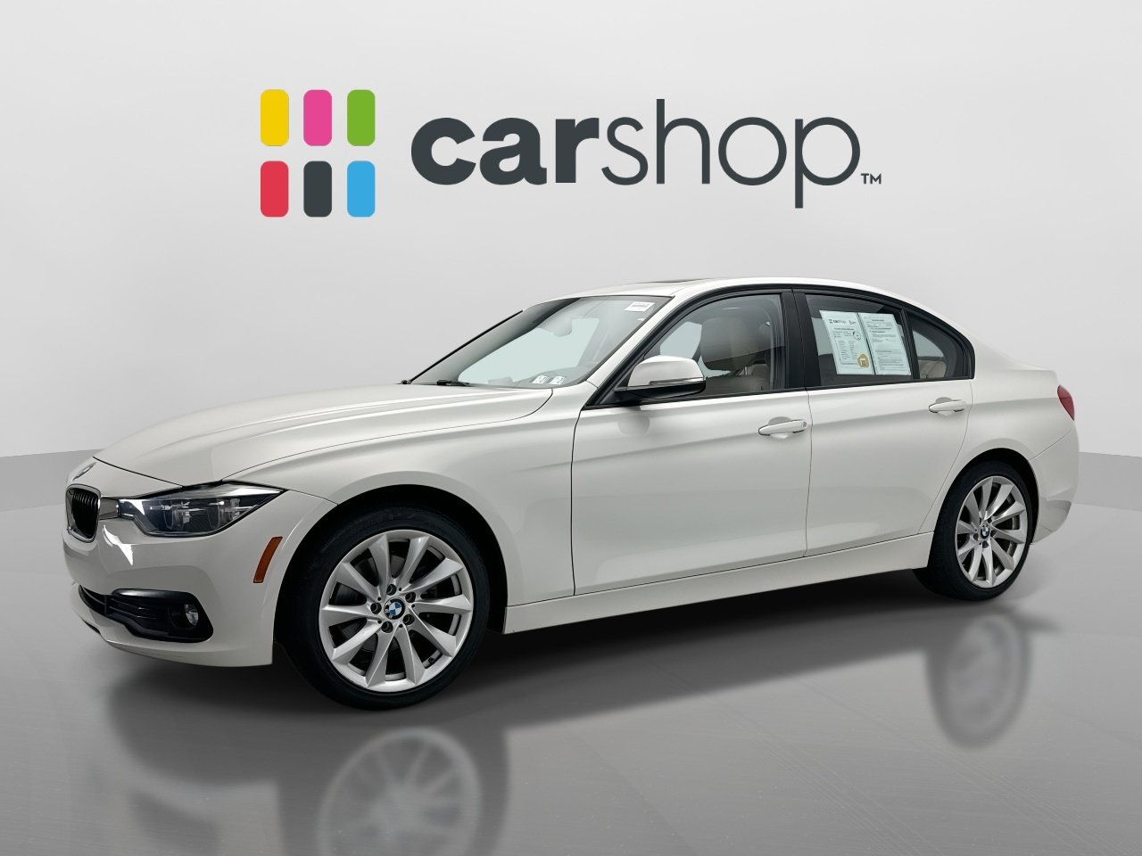 Used 2018 BMW 320i Sedan w/ Premium Package RWD image 1