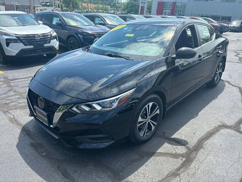 Certified 2023 Nissan Sentra SV FWD image 3