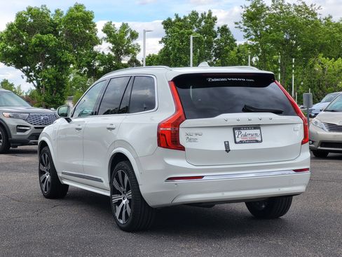 Certified 2024 Volvo XC90 T8 Plus AWD/4WD image 3